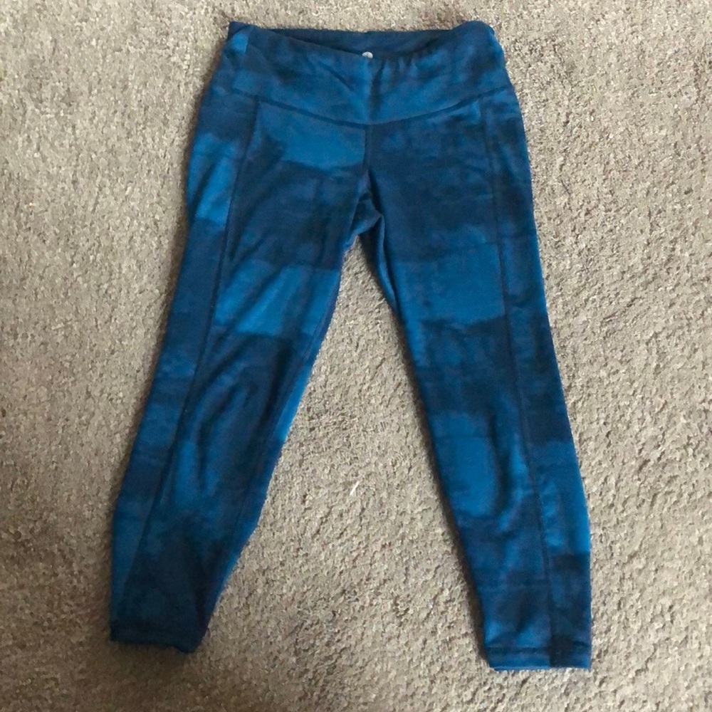 Capri workout leggings